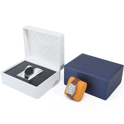 Soft Touch Lining PU Lederuhrbox Luxusverpackung mit schlankem Holzinneren