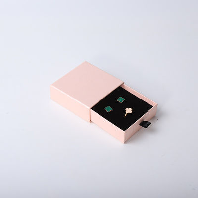 Großhandel Fertigung Öko-freundlich hochwertiges Geschenk Schmuckschachtel Personalisierter Custom Ring Halskette Ohrring Armband Verpackung rosa Pappe Schublade Schmuckschachtel mit Logo