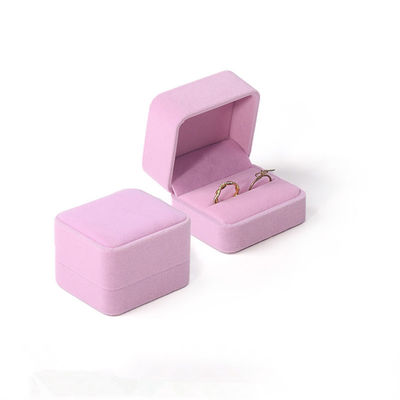 kaufen Großhandel angepasster Luxusschmuck Doppelring-Box personalisiertes Logo Samt rosa Schmuck Verlobungsring Verpackungskiste online manufacture