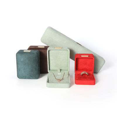 Großhandel Luxus-Schmuck-Box personalisierte High-End-Konnektur Armband Ohrringe Ring Schmuck-Set Verpackung handgefertigter Samt Schmuck-Box mit Logo
