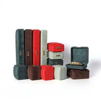 Großhandel Luxus-Schmuck-Box personalisierte High-End-Konnektur Armband Ohrringe Ring Schmuck-Set Verpackung handgefertigter Samt Schmuck-Box mit Logo
