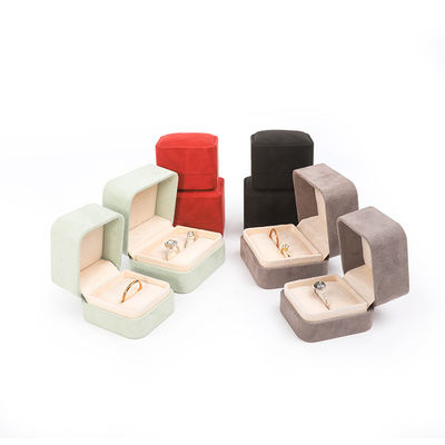 Großhandel High-End Schmuck Verpackung Ring Box Custom Logo Schmuck Verpackung Luxus Doppel Hochzeit Verlobung Samt Ring Box