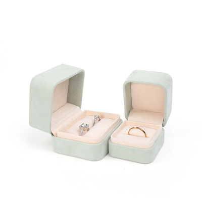 Großhandel Schmuck Verpackung Ring Box Custom Schmuck Verpackung Luxus Doppel Hochzeit Verlobung Grünes Samt Ring Box mit Logo