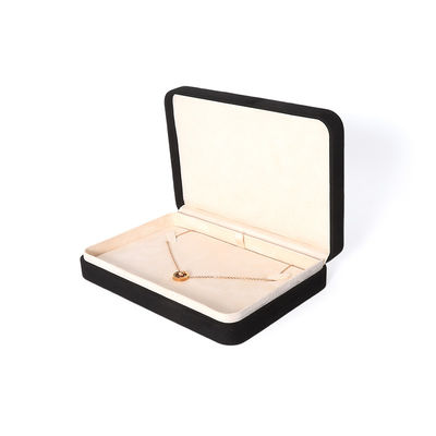 Hochwertiges großes Schmuckset Halskette Armband Ohrringe Ring Verpackung Handgefertigte quadratische Samt schwarze Schmuckschatulle mit Logo
