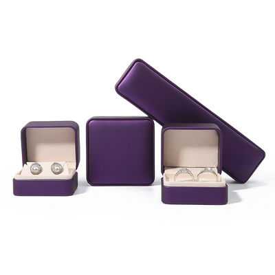 Hochwertige Schmuckverpackung Box Custom Luxus Big Schmuck Set Box Halskette Armband Ohrringe Ring Verpackung Handgefertigt Quadrat Purpur Leder Schmuckbox Mit Logo