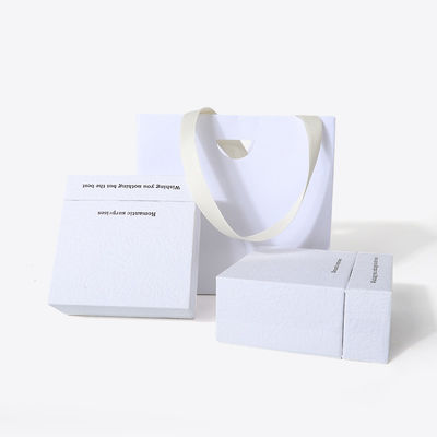 China Herstellung Großhandel hochwertige Halskette Ohrring Armband Ring Box Schmuckverpackung Personalisierte Benutzerdefinierte Umweltfreundliche Pappe Papier weiße Schublade Schmuckschatulle mit Logo