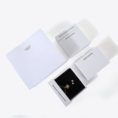 China Herstellung Großhandel hochwertige Halskette Ohrring Armband Ring Box Schmuckverpackung Personalisierte Benutzerdefinierte Umweltfreundliche Pappe Papier weiße Schublade Schmuckschatulle mit Logo