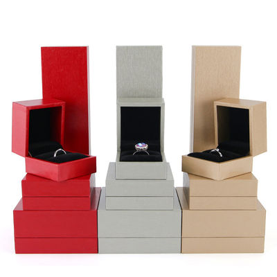 Maßgeschneiderte Größe Luxus Touch Karton Schmuck Verpackungskiste für Armband und Ring