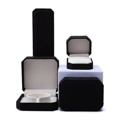 Elegante, handgefertigte, schwarze, achteckige Samt-Schmuckschatulle für Halsketten, Ohrringe, Armbänder und Ringe zur Verpackung