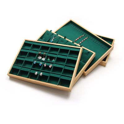 Holzschmuck-Display-Platte mit mehreren Abteilungen für Ring-Ohr-Studs Anhänger