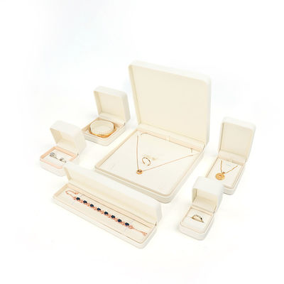 Handgefertigte Quadrat-weiße Leder Schmuckverpackung Box Custom Luxus Big Schmuck Set Box für Halskette Armband Ohrringe Ring Verpackung