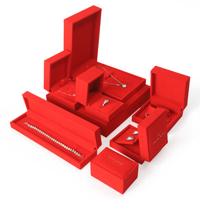 High-End Samt-Quadrat roter Schmuckkasten für Armband Halskette Ring Verpackung