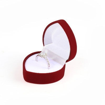 Anpassbares Hign Ende Herzform Samt roter Schmuck Ring Box für den Valentinstag